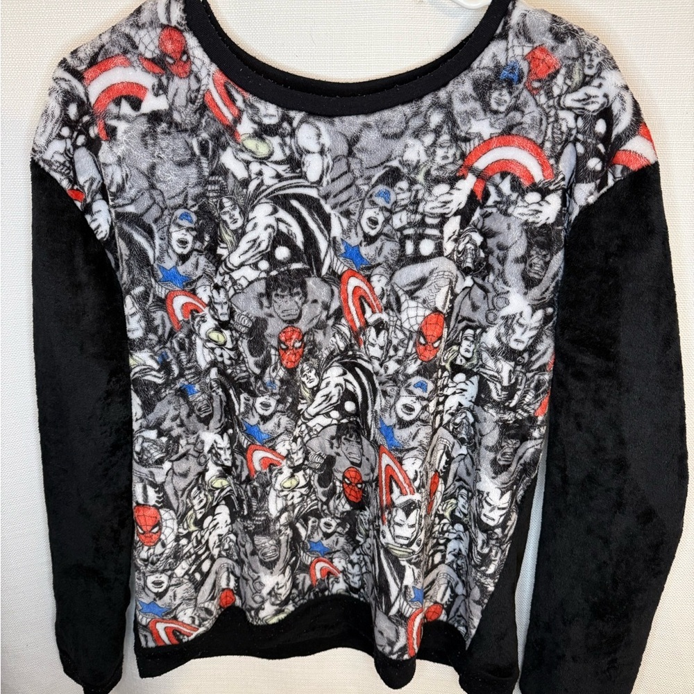 Marvel Avengers All Over Print Fleece Sweatshirt XL